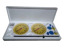 Динамометр демонстрационный (пара) - fgospostavki.ru - Грозный