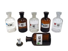 Набор склянок для растворов 250 миллилитров (с притертой пробкой) - fgospostavki.ru - Грозный