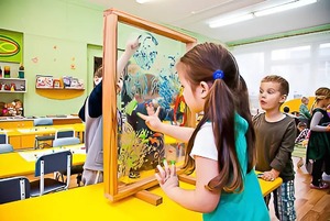 Игровой набор "Мольберт с зеркалом" - fgospostavki.ru - Грозный