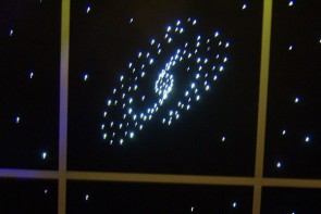 Потолок "Звездное небо с анимационным фибероптическим эффектом галактика" - fgospostavki.ru - Грозный